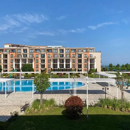 Sea View On The Sunny Apartament *