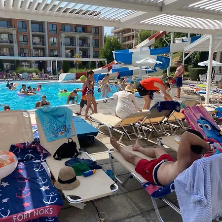 Sea View On The Sunny Apartament Sveti Vlas