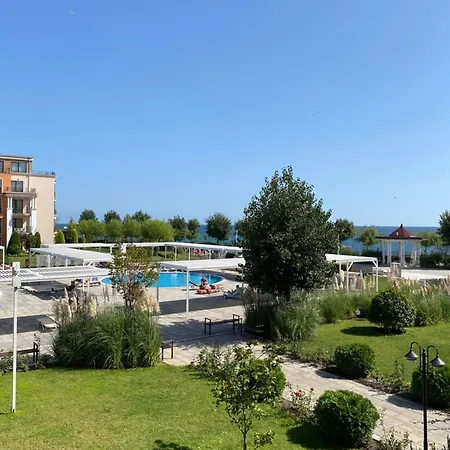 Sea View On The Sunny Apartment *