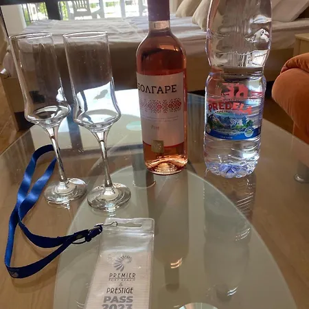 Sea View On The Sunny Appartement