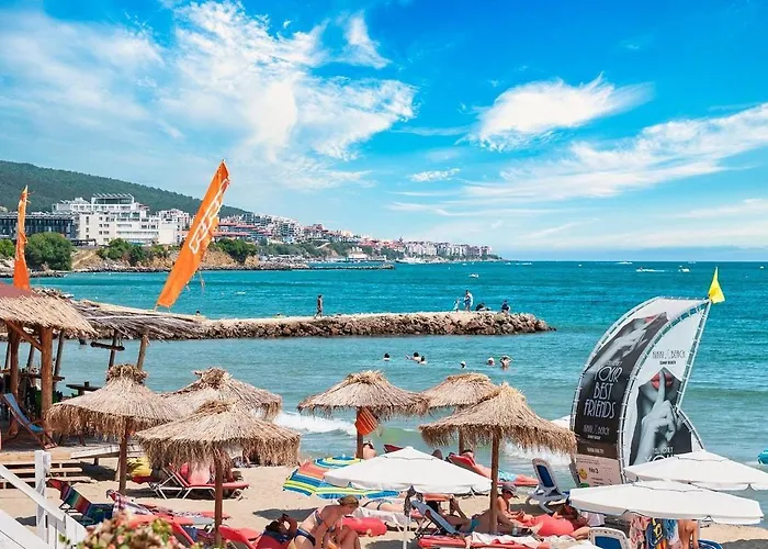 Sea View On The Sunny Апартамент